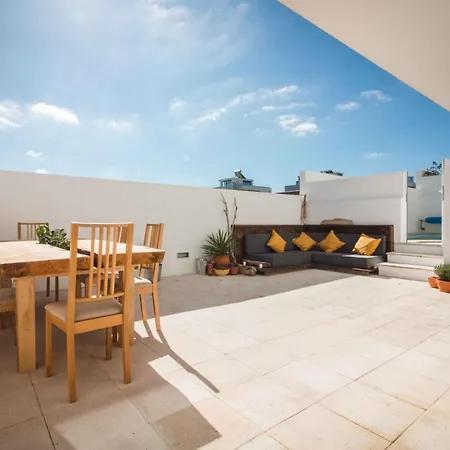 Drifter Beach Villa *